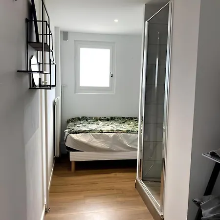 2br 2 Bathroom Geneva Tram 17 Apartmán *