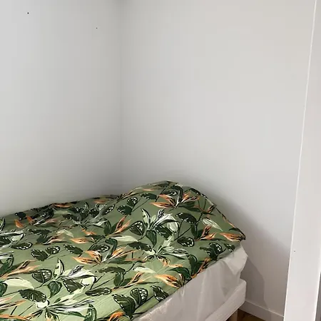 2br 2 Bathroom Geneva Tram 17 Apartmán *