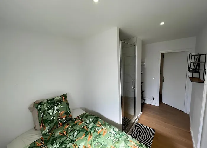 Daire 2br 2 Bathroom Geneva Tram 17 Ambilly